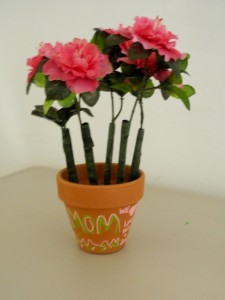 Kids Frugal Fun-How To Make Pen Flowers